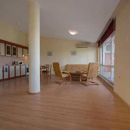 Apartment Private *