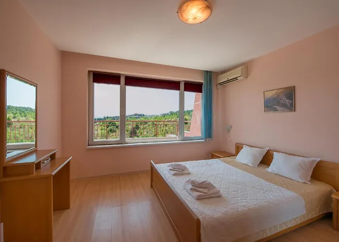 Private 阳光海滩